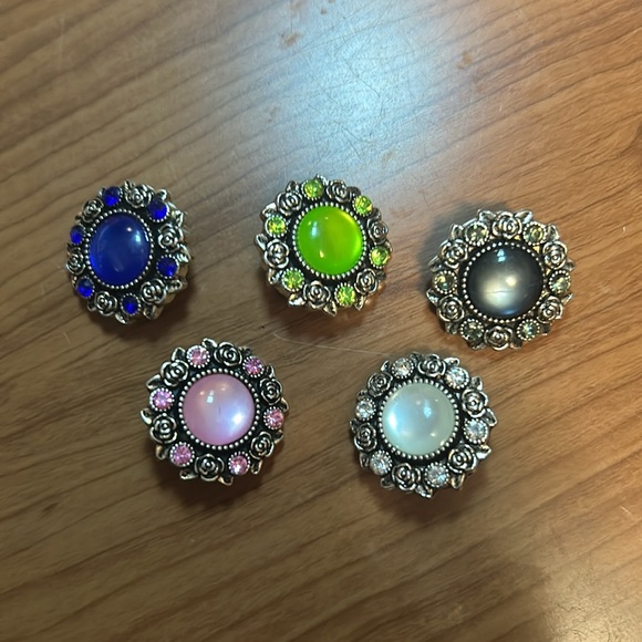 COPY - Snap button bracelet - Picture 2 of 10